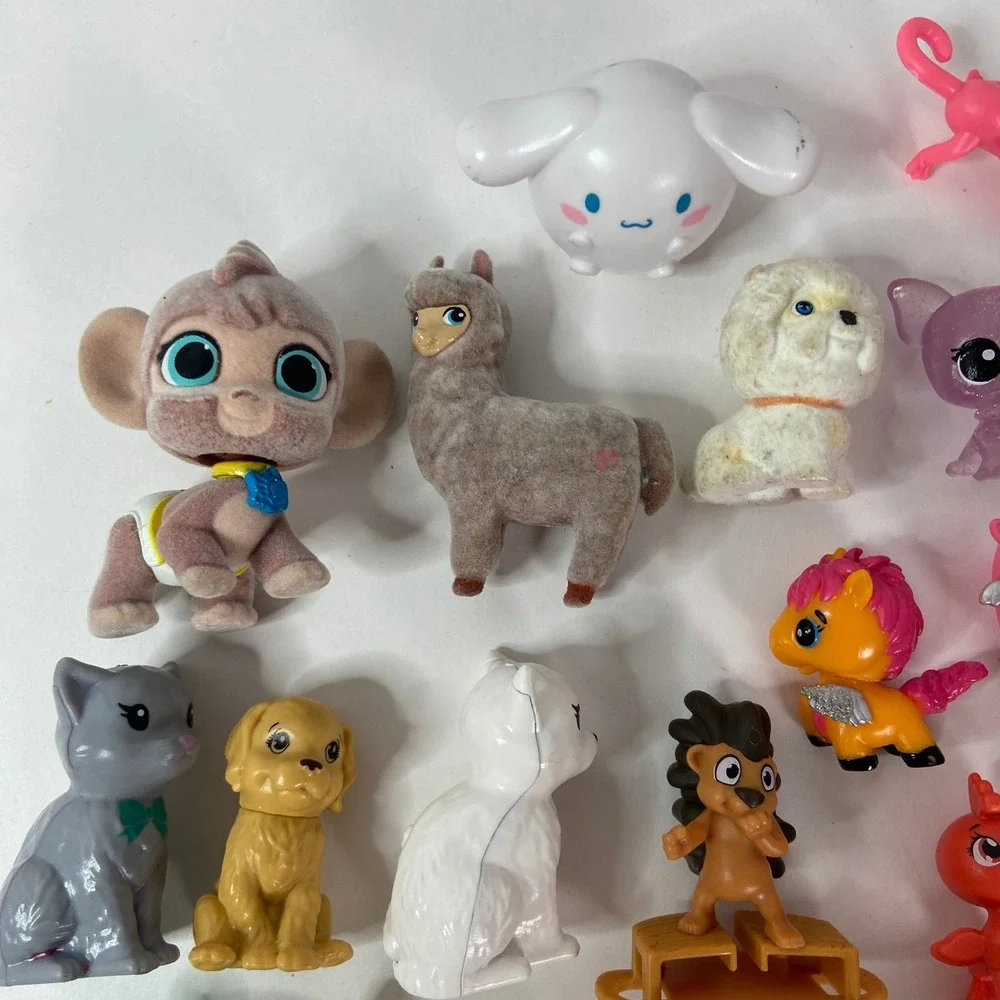 25 Piece Mixed Toy Figure Lot Animals Cinnamoroll Squishmallows Unicorn Monkey